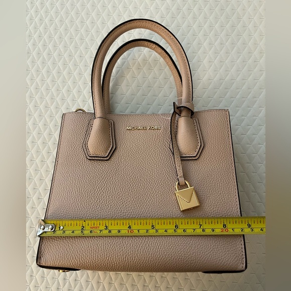 NWOT Michael Kors Mercer Small Satchel with dust bag - Picture 4 of 15